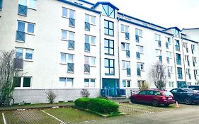 Neuwertige Wohnung in Top Lage incl. Parkplatz